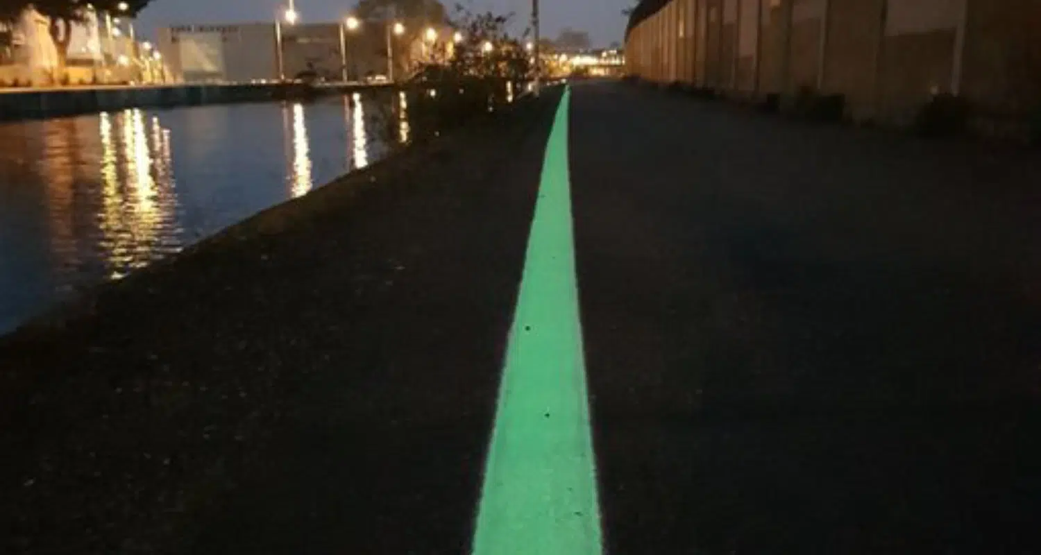 Piste cyclable luminescente à Nancy