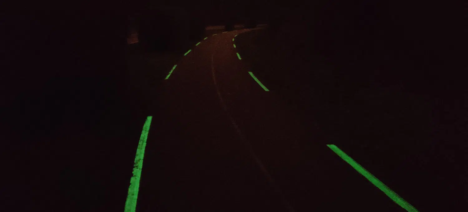 Piste cyclable Rouen avec photoluminescence