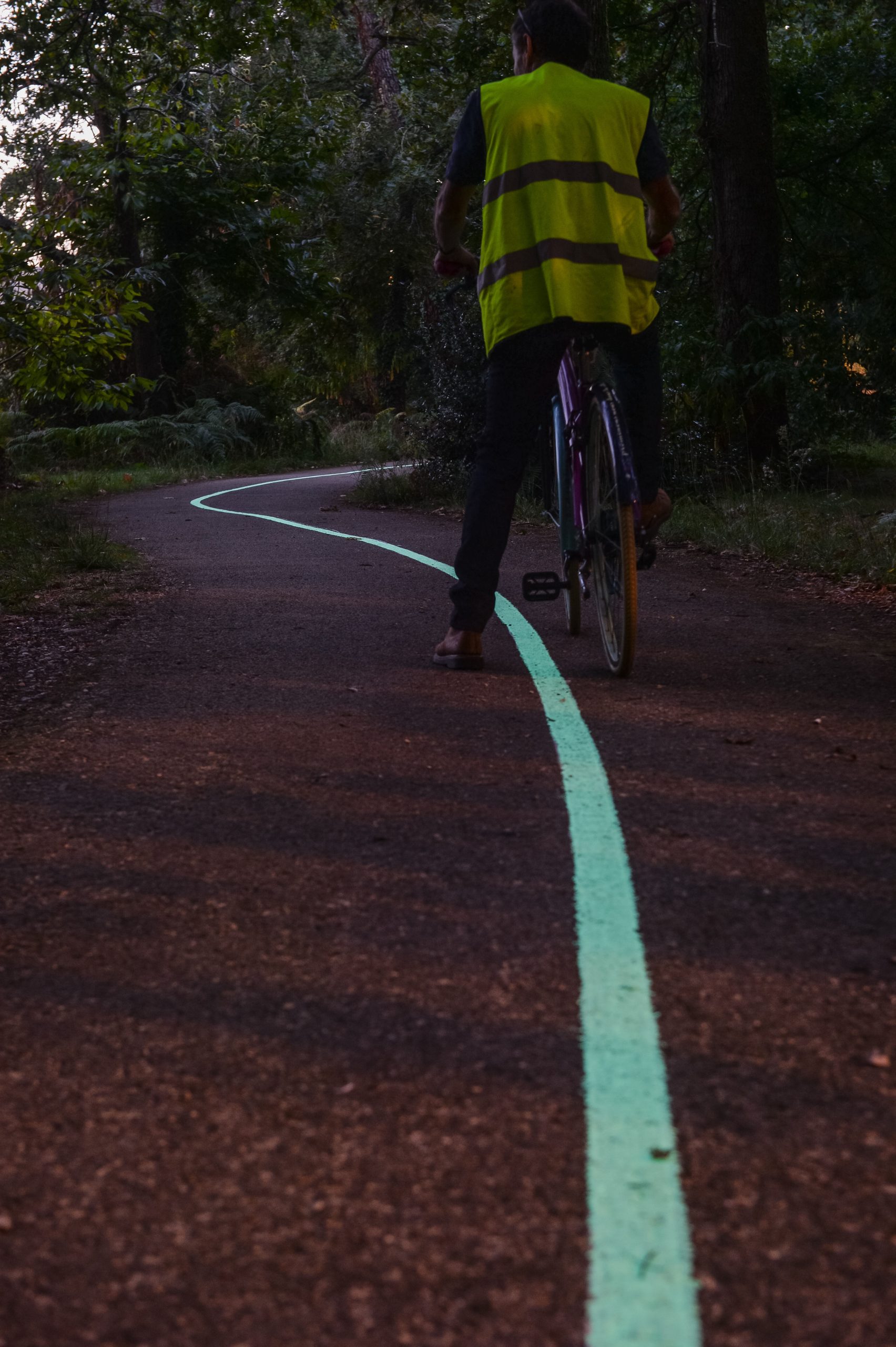 Piste cyclable lumineuse LuminoKrom Pessac (33) – OliKrom©