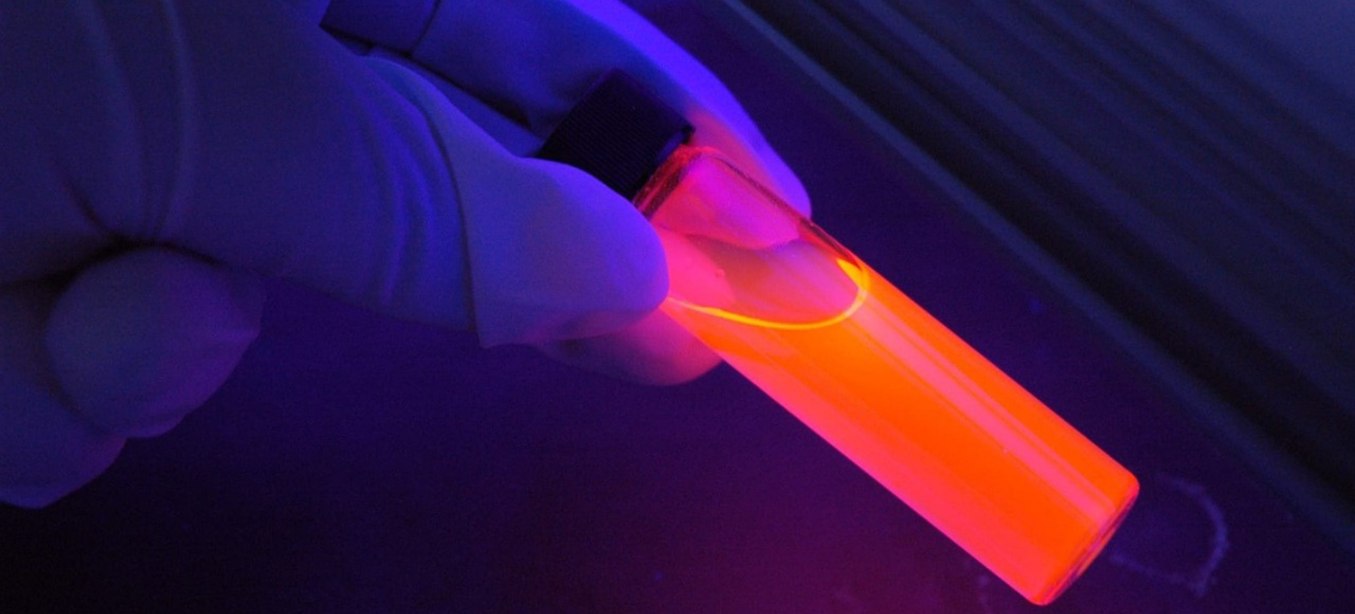 Concept de la fluorescence en sciences